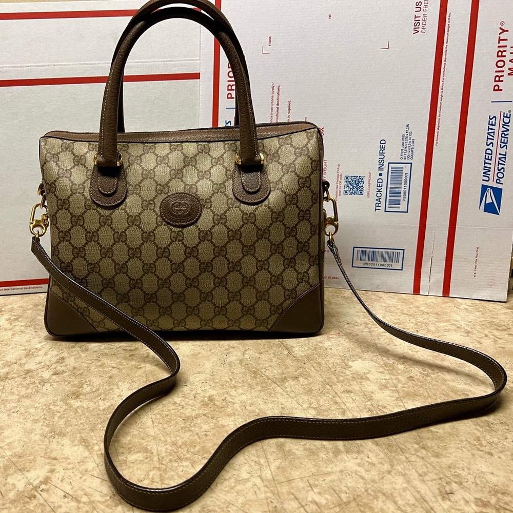 Vintage Gucci Bag with Detachable Strap